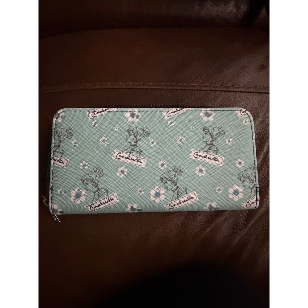 Danielle Nicole Disney Cinderella Zip Around Wallet Blue Teal Floral Princess
